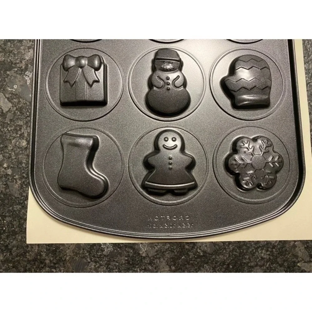 Crofton Chef's‎ Christmas Collection Pan